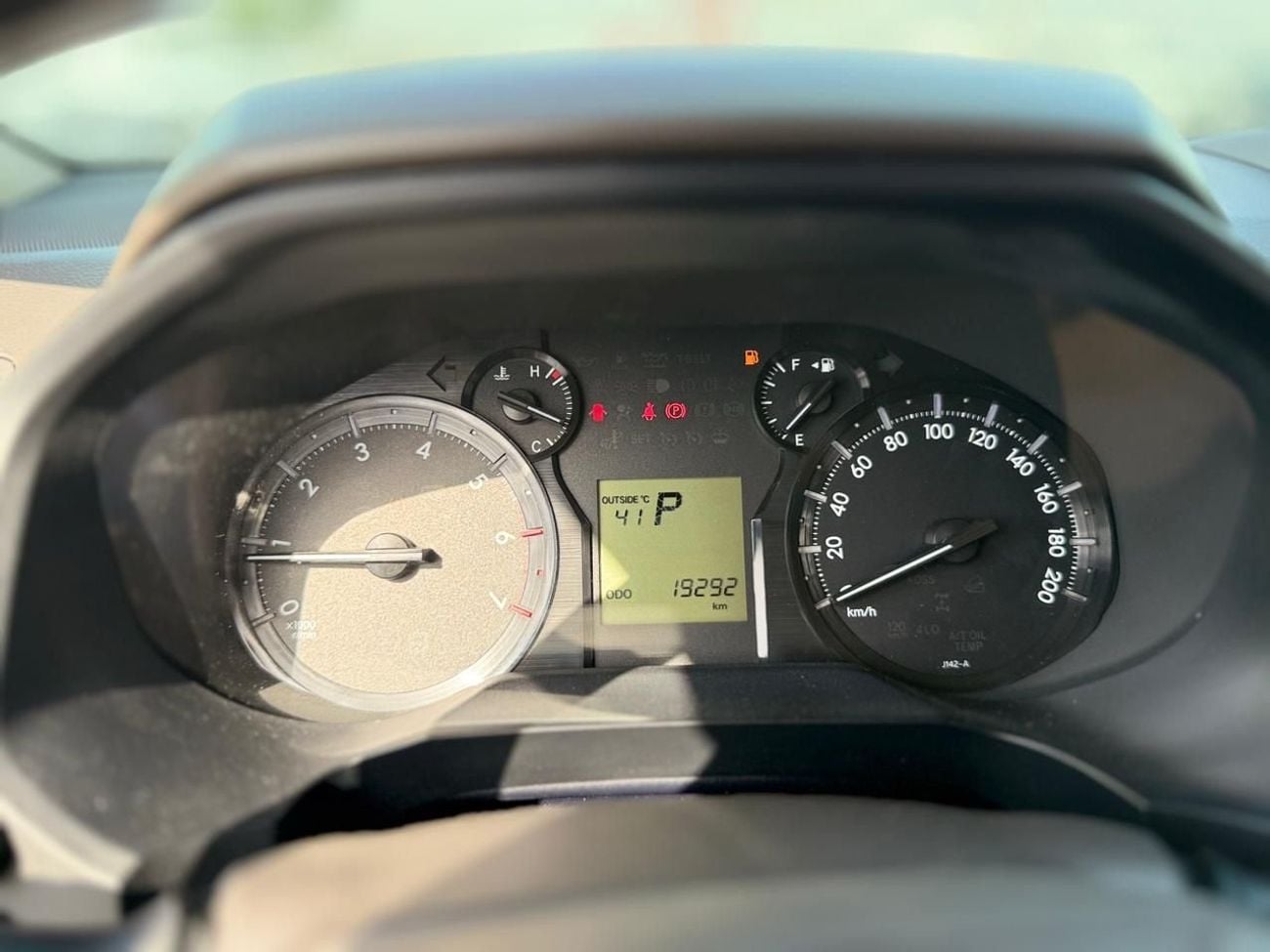 Toyota Prado Toyota Prado Year 2023 petrol cylinder v4 exterior white