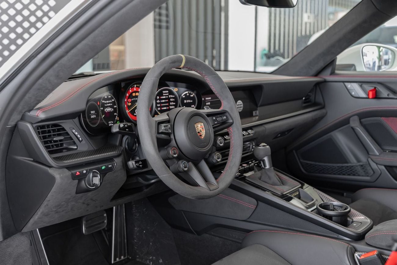 Porsche 911 GT3 RS 4.0L (520 HP) Coupe Porsche 911 GT3 RS | High Performance | Japanese Specs | 2023