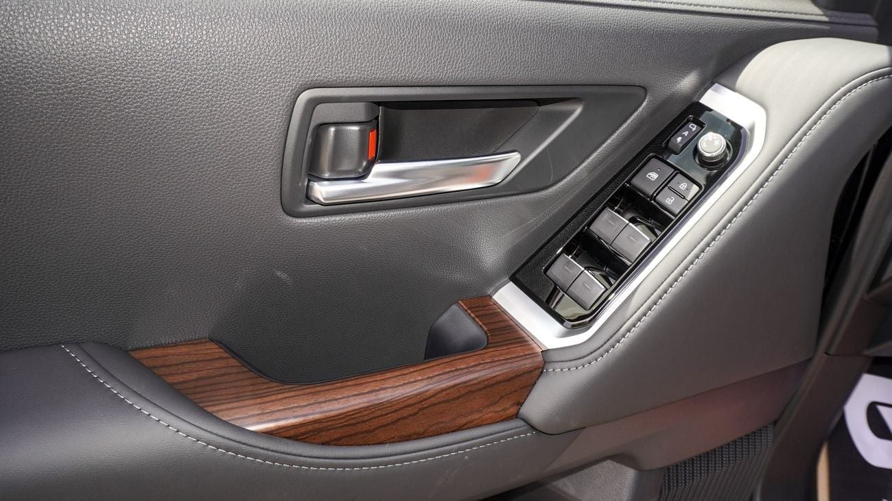 Toyota Land Cruiser VX 3.5L V6