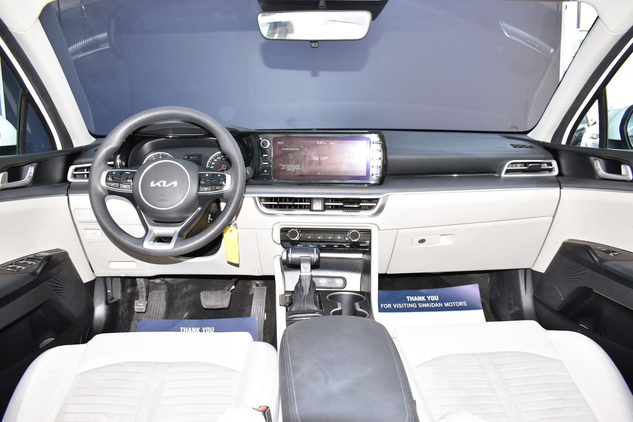 Kia K5 AED 1199 PM | 2.0L STD GCC DEALER WARRANTY