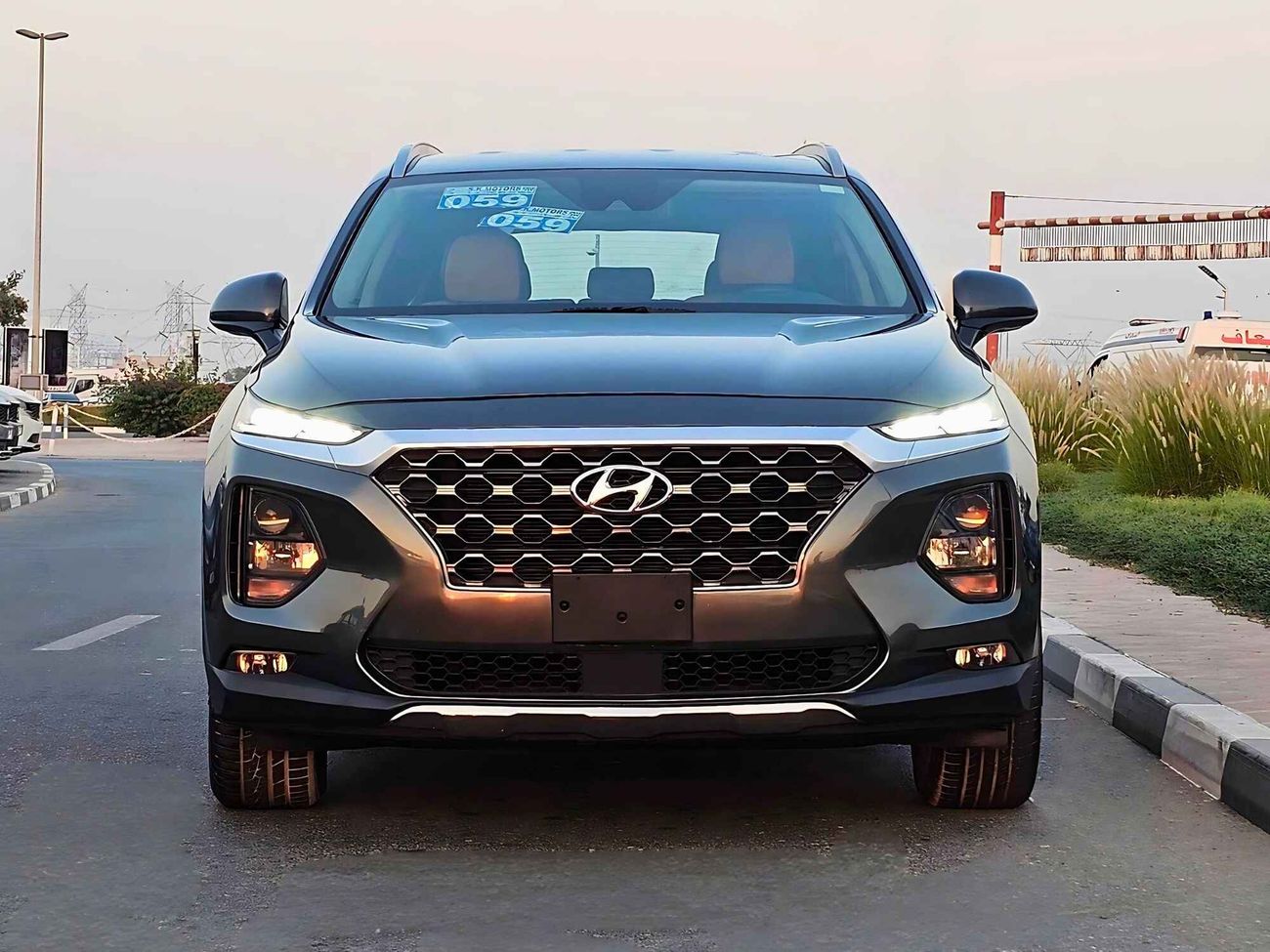 هيونداي سانتا في SEL V4/ ELECTRIC  AND LEATHER SEATS/ DVD CAMERA/ 682 MONTHLY / LOT#60360