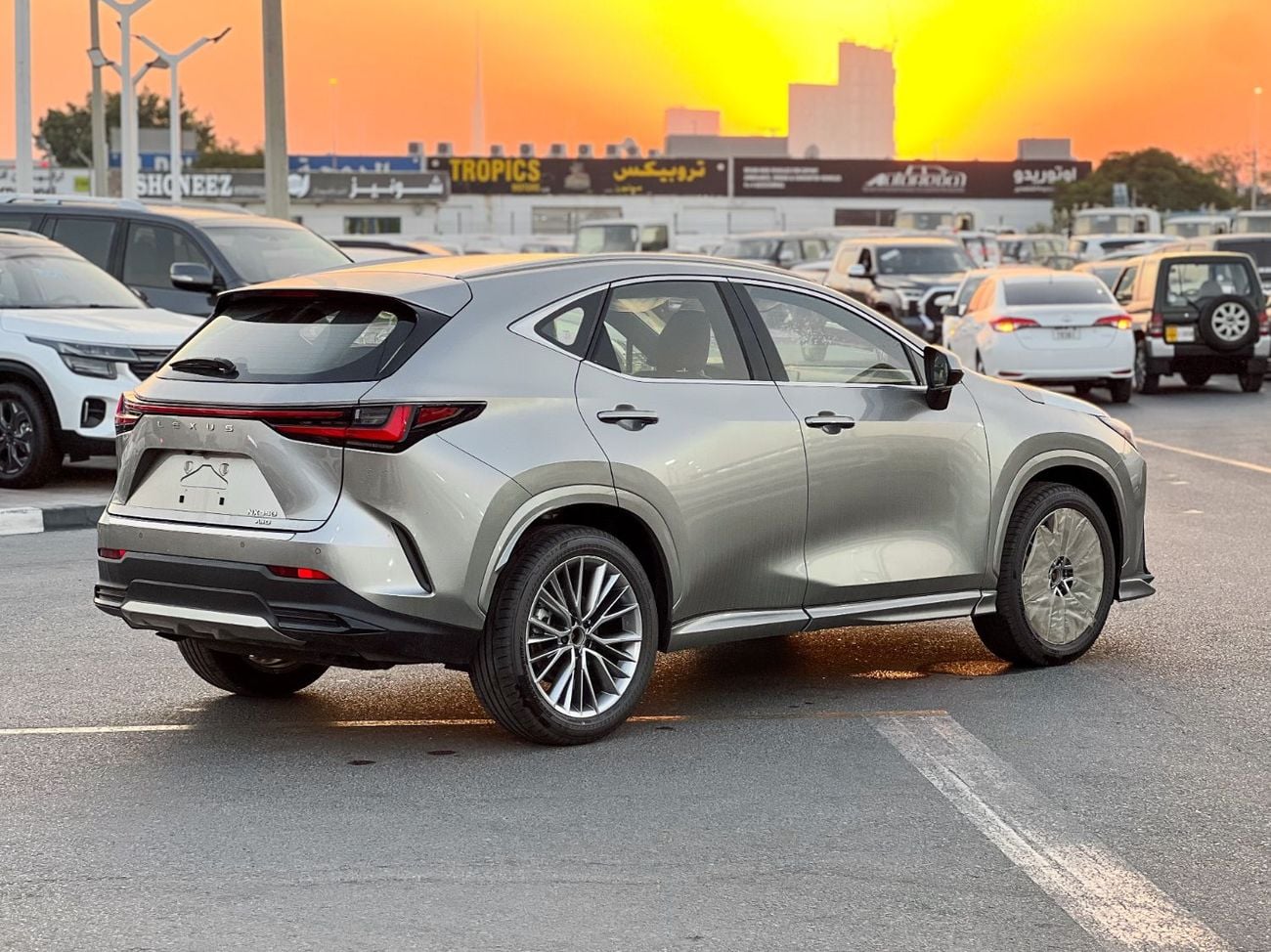 Lexus NX350 EXPORT ONLY - Lexus NX350 2.4L Elite