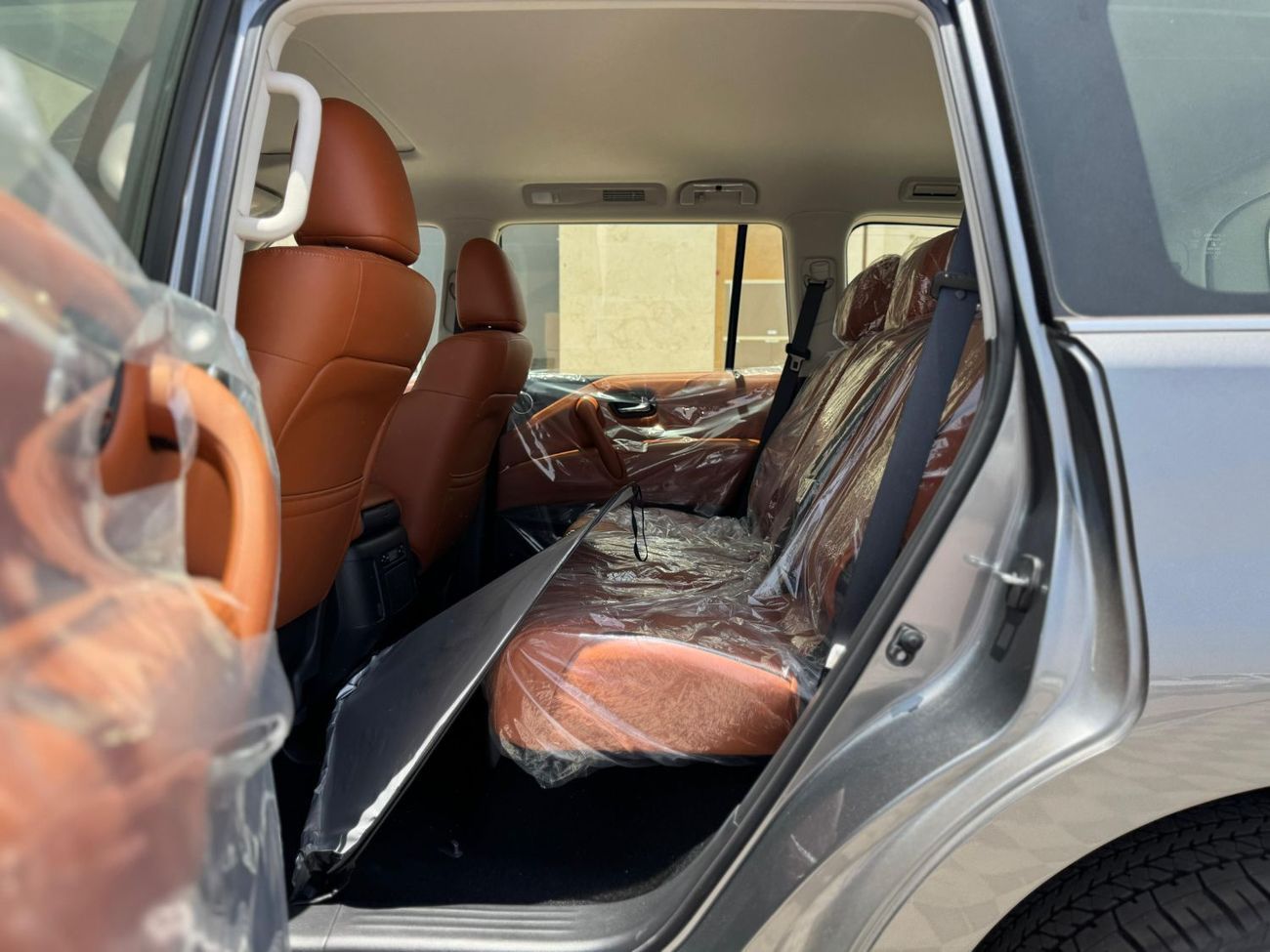 نيسان باترول نيسان باترول بلاتينيوم V8 موديل 2024 – رمادي | صفر كيلومتر | فل أوبشن