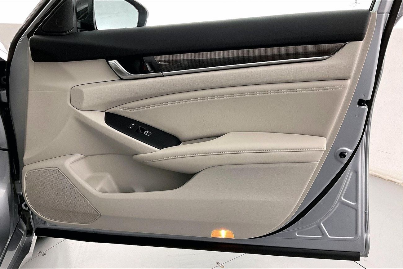 Mitsubishi ASX GLX Lowline| 1 year free warranty | Exclusive Eid offer