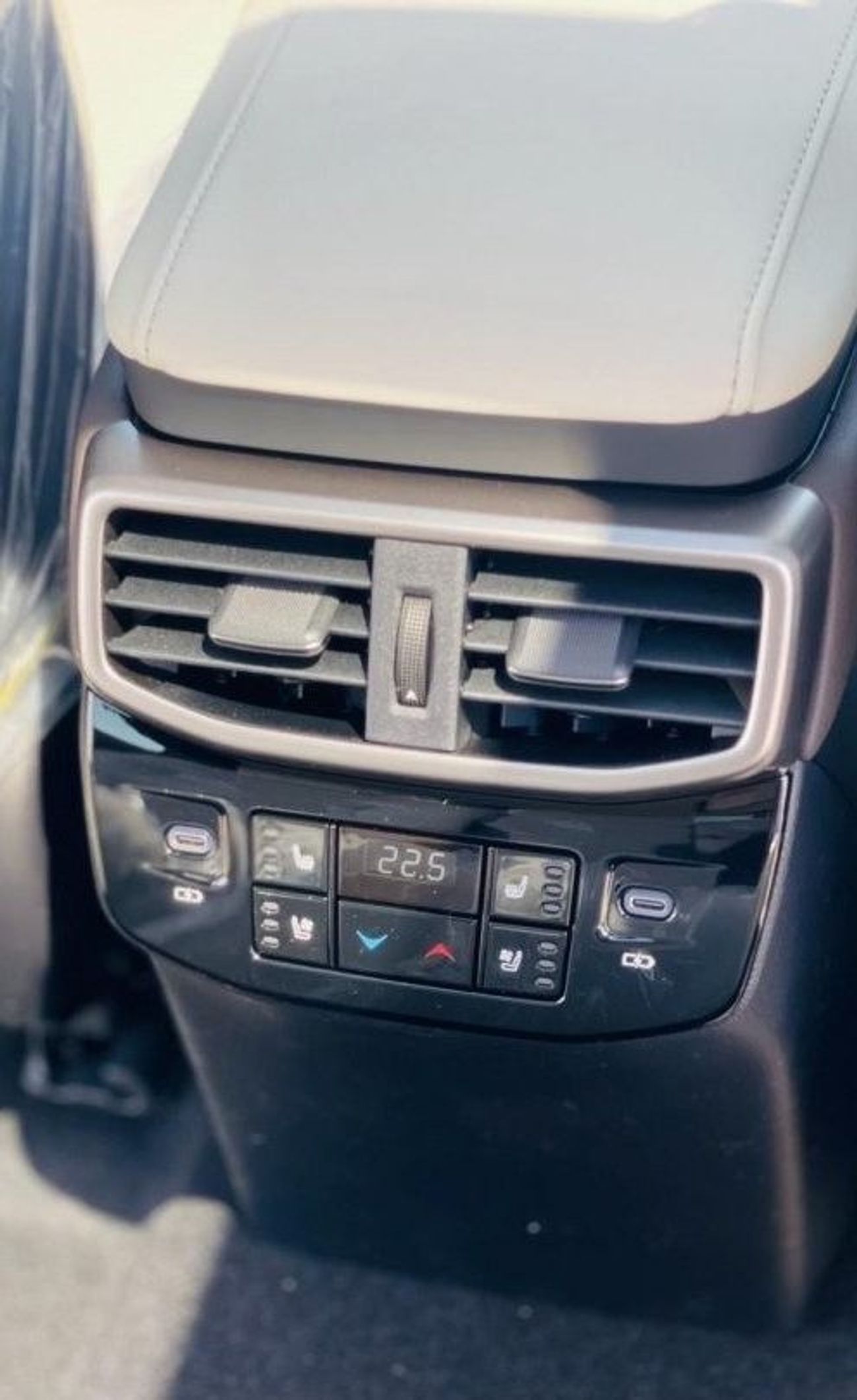 لكزس RX 350h 2.5L HYBRID 2024 GCC