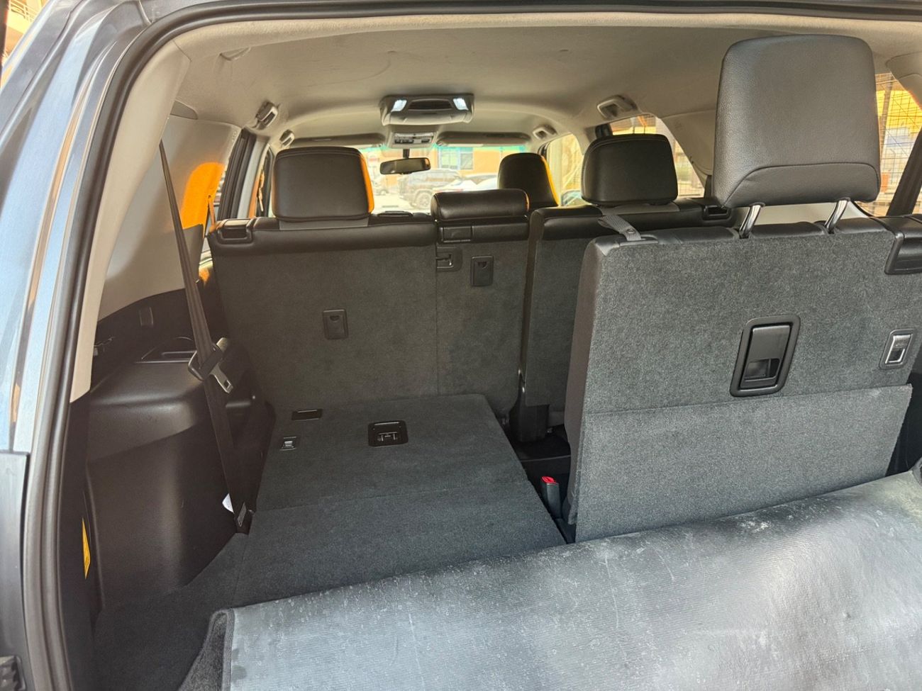 تويوتا Runner4 2017 SR5 PREMIUM SPORT 7 SEATER 4x4 USA SPEC