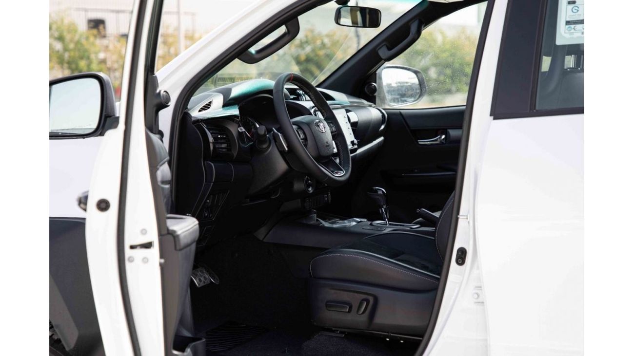 Toyota Hilux 2024 Toyota Hilux 4x4 DC 4.0 GR-S - Platinum White Pearl inside GRS