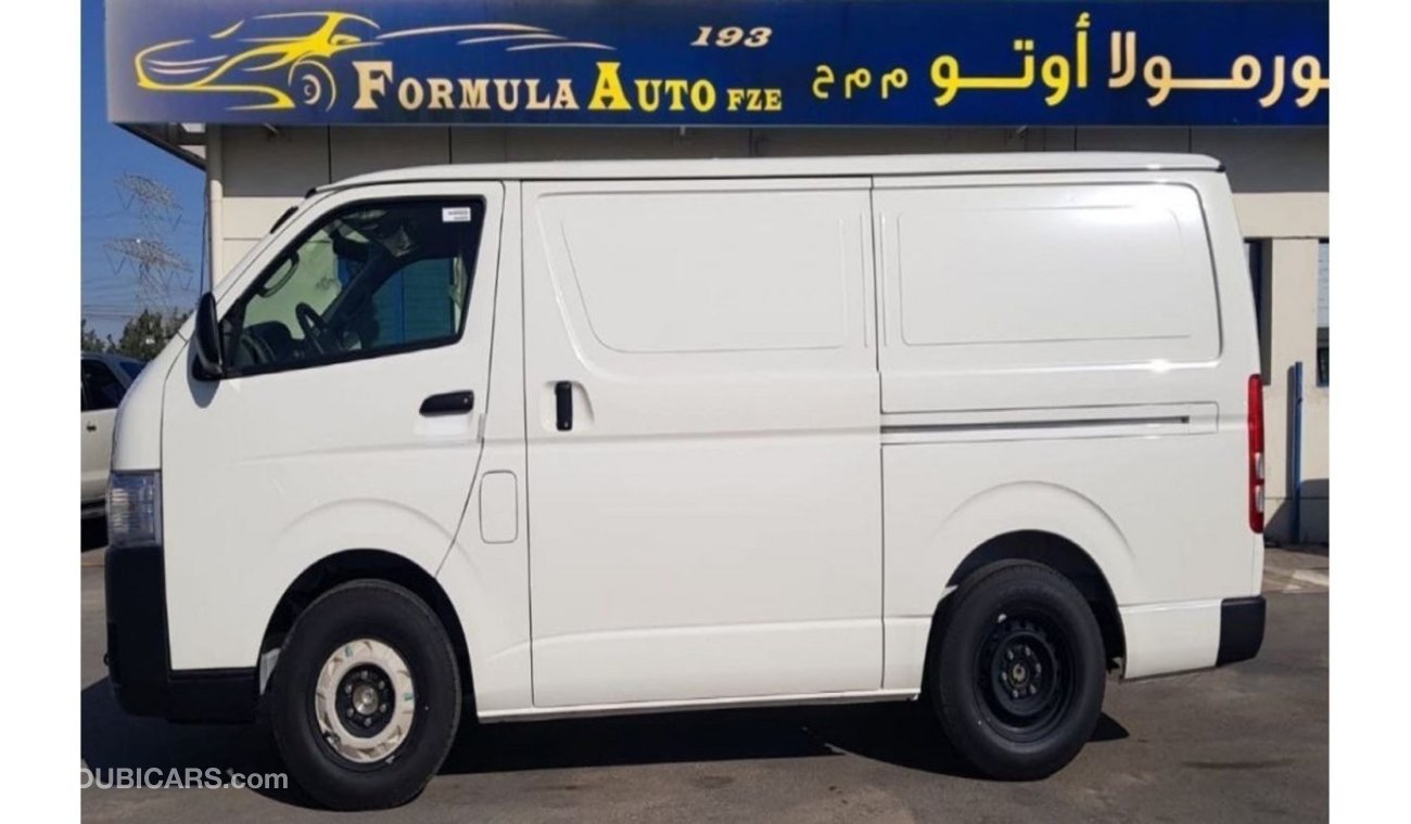 Toyota Hiace STANDRAD ROOF 2.5L DSL M/T /// 2023 /// SPECIAL OFFER /// BY FORMULA AUTO /// FOR EXPORT.