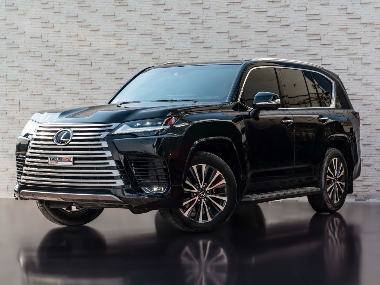 Lexus LX 600 Prestige 3.5L ( CYL)