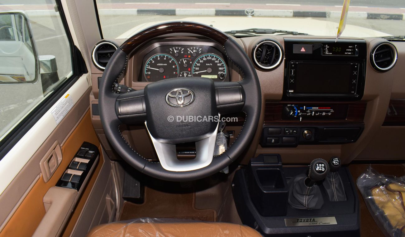 Toyota Land Cruiser Pick Up