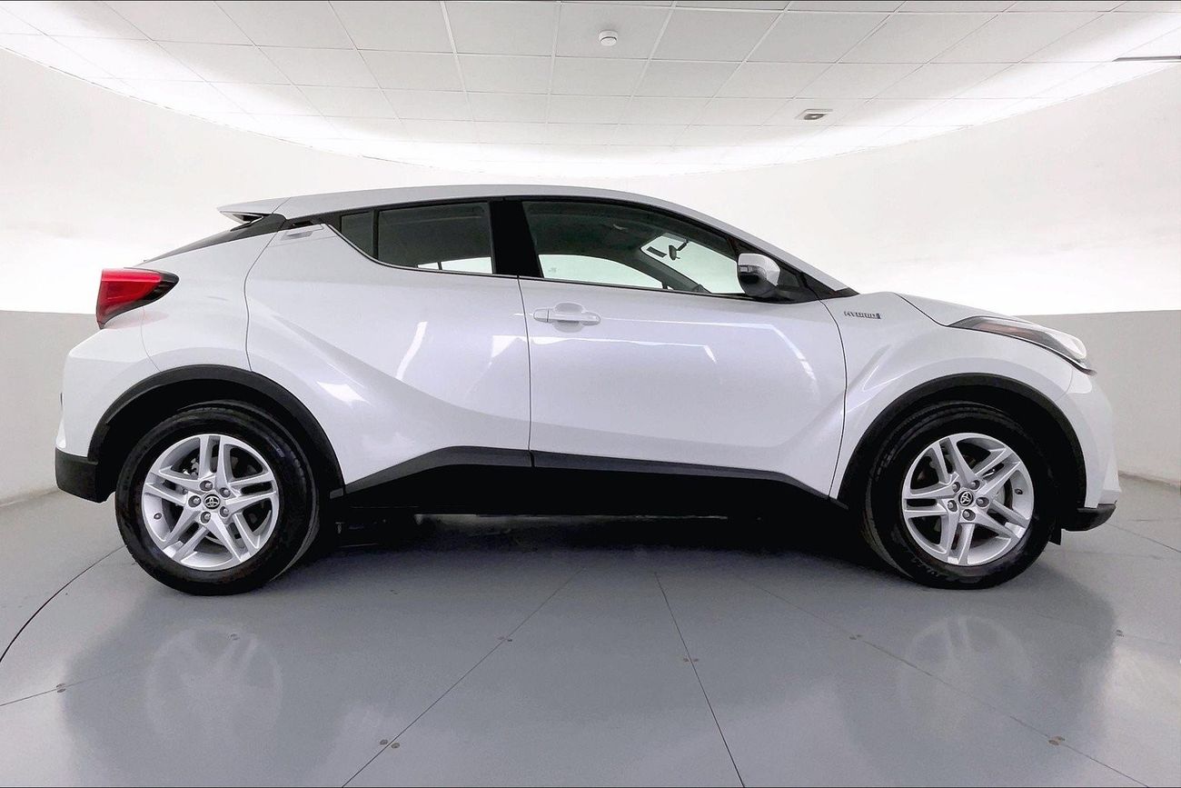 Toyota CHR VX| 1 year free warranty | Exclusive Eid offer