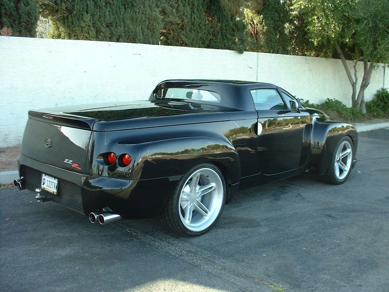 Chevrolet SSR exterior - Rear Left Angled