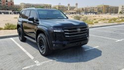 تويوتا لاند كروزر 300 3.5L VX TWIN TURBO V6 PETROL BLACK EDITION