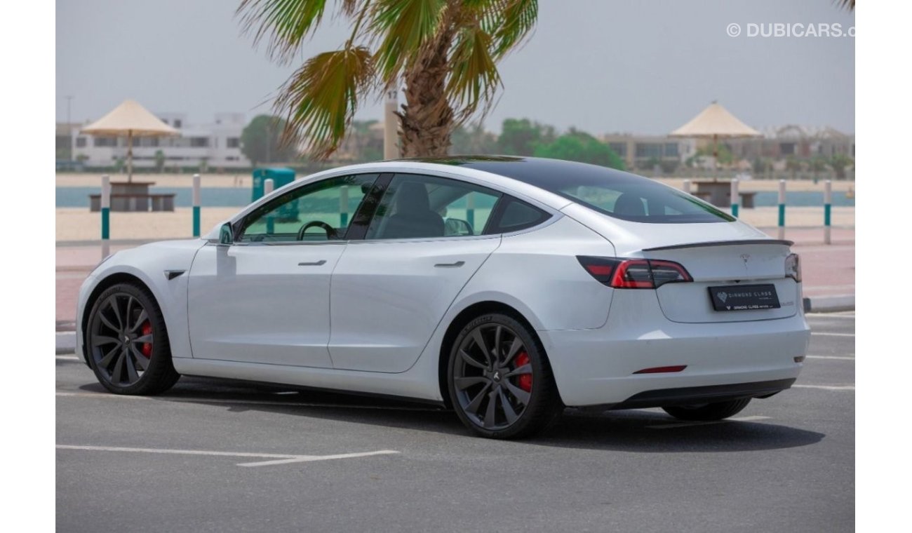 تسلا موديل 3 برفورمانس