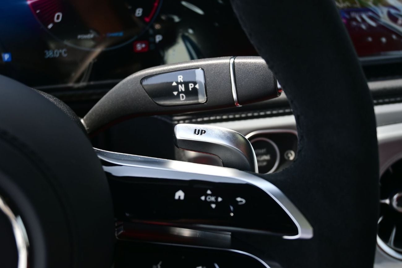 Mercedes Benz G63 AMG 4MATIC SUV Mercedes AMG G63, 4.0-litre Twin-Turbocharged Petrol V8 Engine