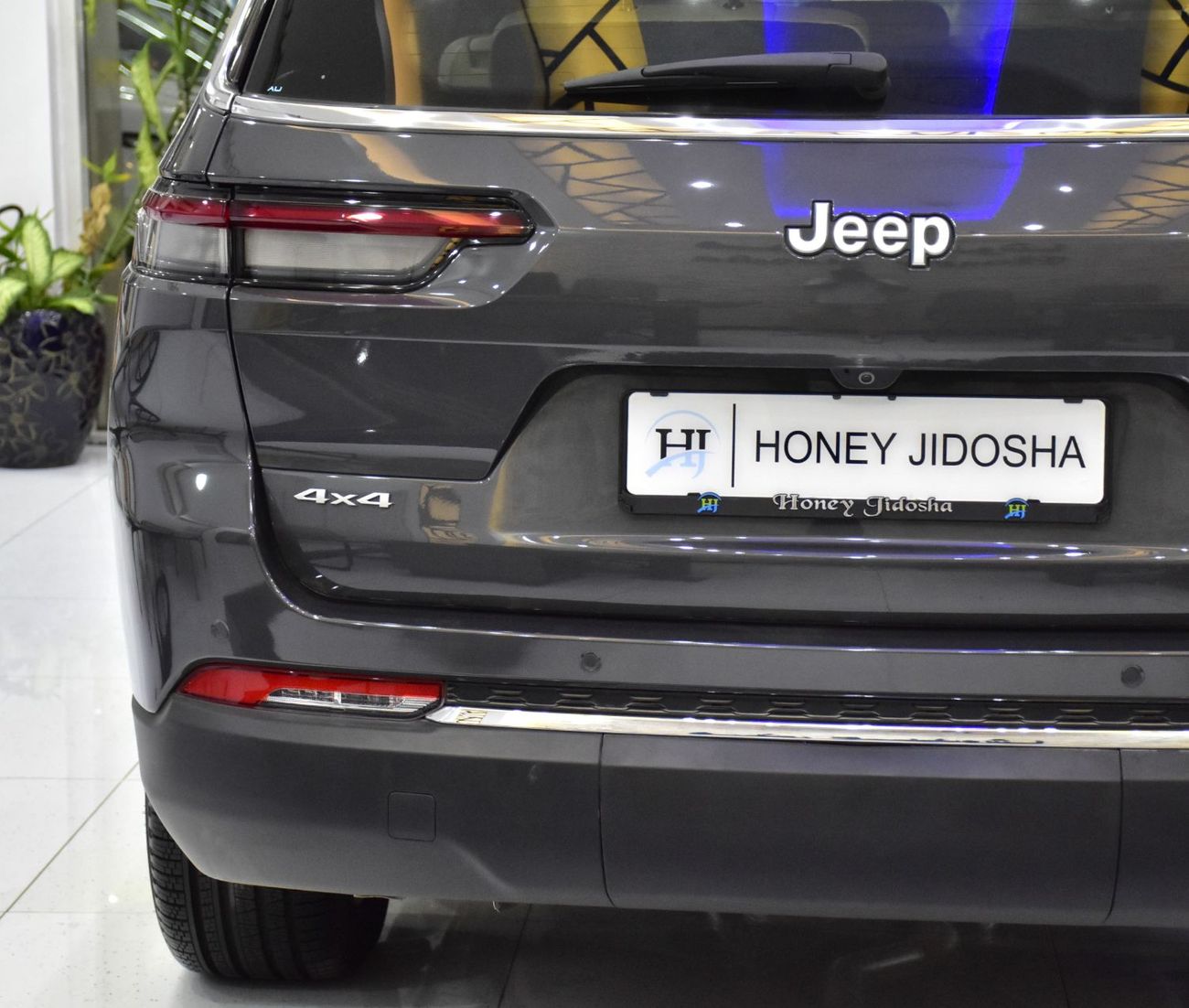 Jeep Grand Cherokee EXCELLENT DEAL for our Jeep Grand Cherokee L Limited 4x4 ( 2025 Model ) in Grey Color GCC Specs