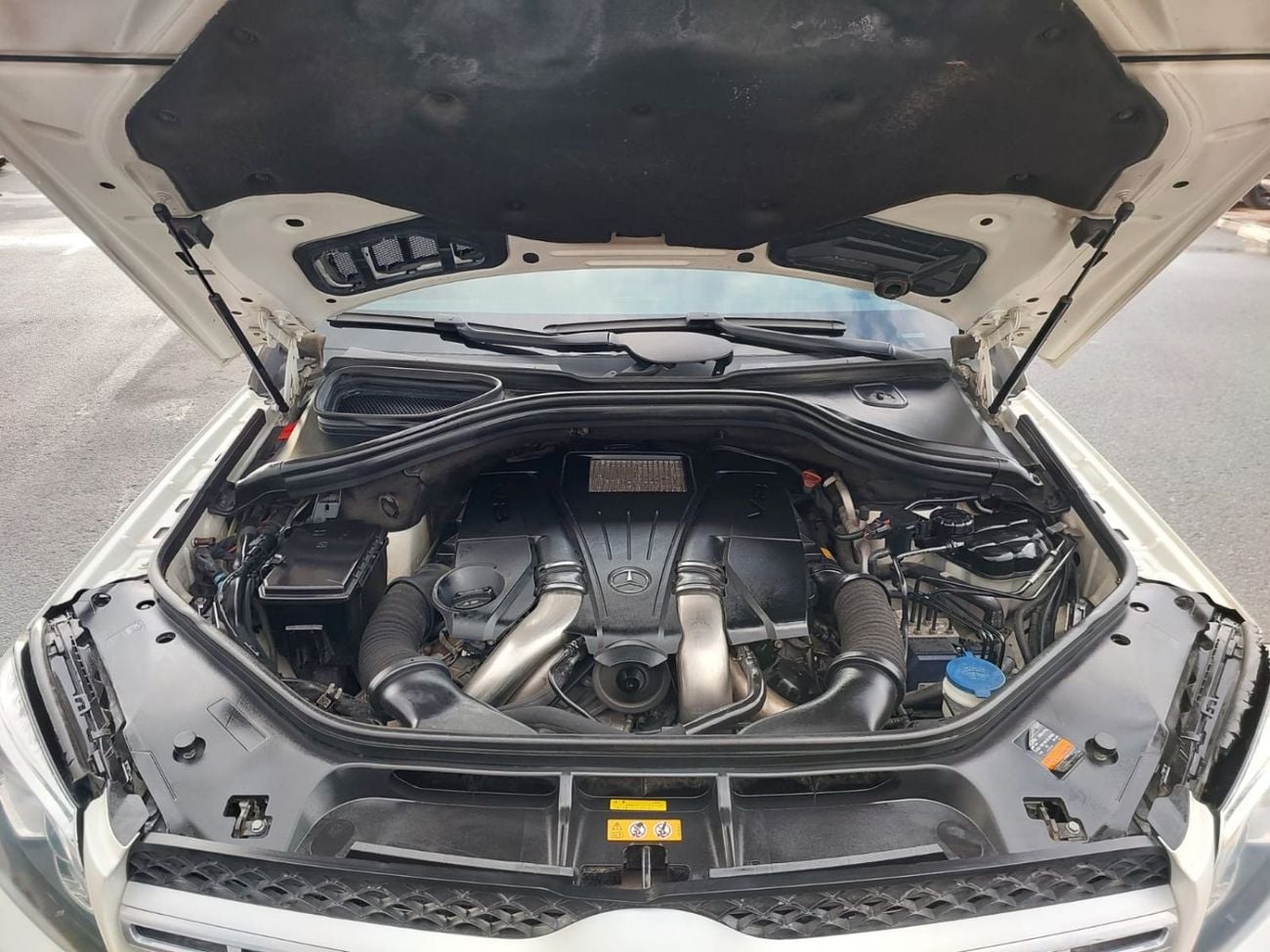 مرسيدس بنز GLS 550 MERCEDES-BENZ GLS 550 SUV LHD 2016 MODEL 4.7 PETROL AUTOMATIC (PM18220)