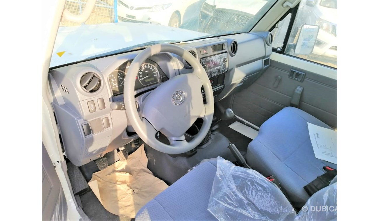 Toyota Land Cruiser hard top 3 door