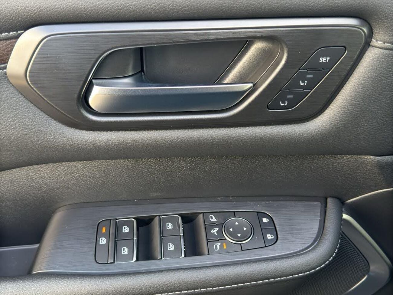 Nissan Armada Platinum Reserve Captain Seats