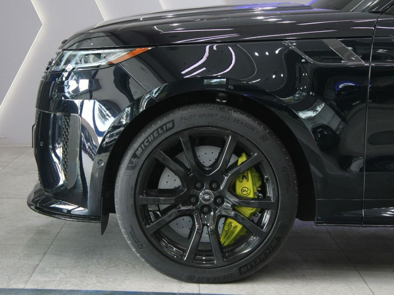 لاند روفر رينج روفر سبورت SV EDITION