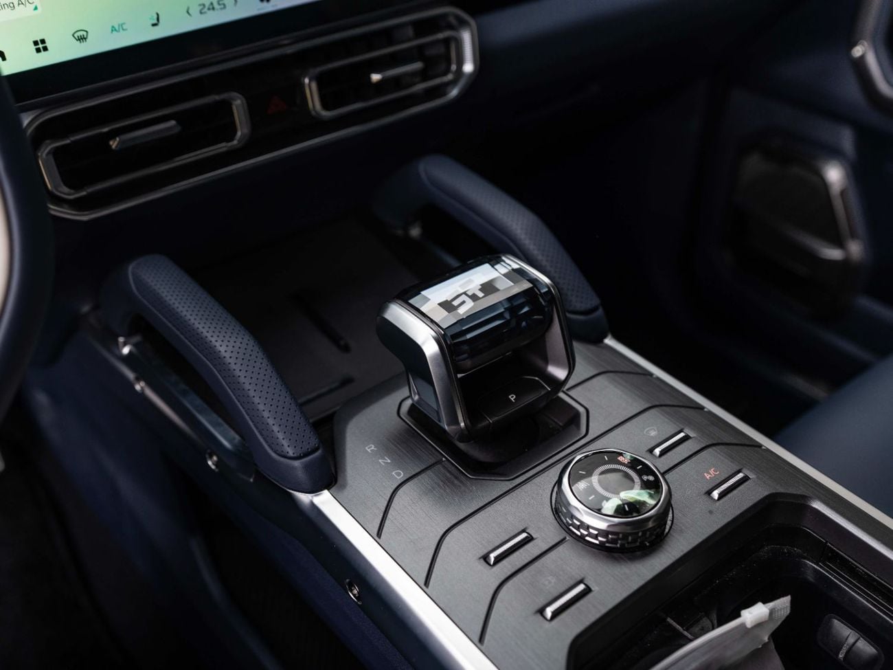 Jetour T2 Luxury Plus