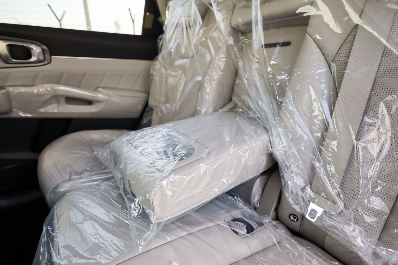 كيا سورينتو 2025 | 7-Seater SUV | 2.5L Gasoline | 191HP | 4WD | 12.3” Dual Panoramic Display | LED & Xenon Headl