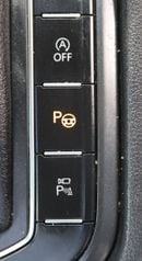 Volkswagen Tiguan R-Line 2.0L Volkswagen Tiguan 2018 - GCC - Accident-free - 2.0L  - Full options - Excellent conditio