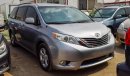 Toyota Sienna LE