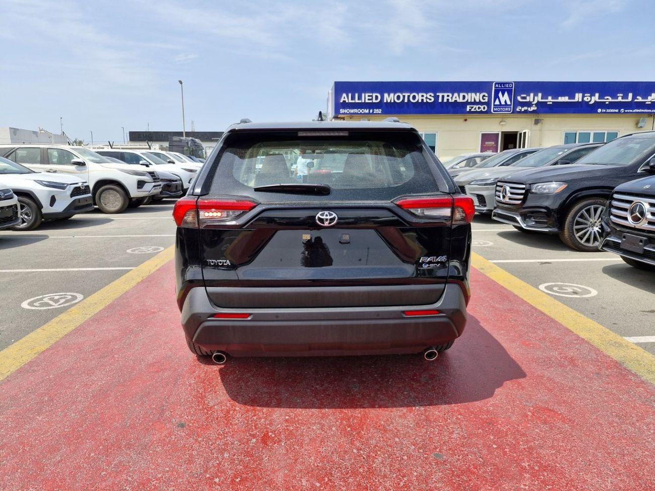 Toyota RAV4 2025 TOYOTA RAV 4 4X4 2.5L HYBRID PETROL A/T GCC BRAND NEW 0KM