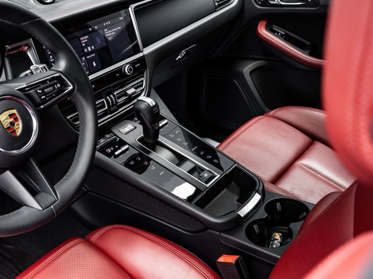 Porsche Macan BUY NOW, PAY 2027 | THE BLACKLINE STANDARD | Porsche Macan 2025 2.0LFebruary 2028 Warranty, GCC
