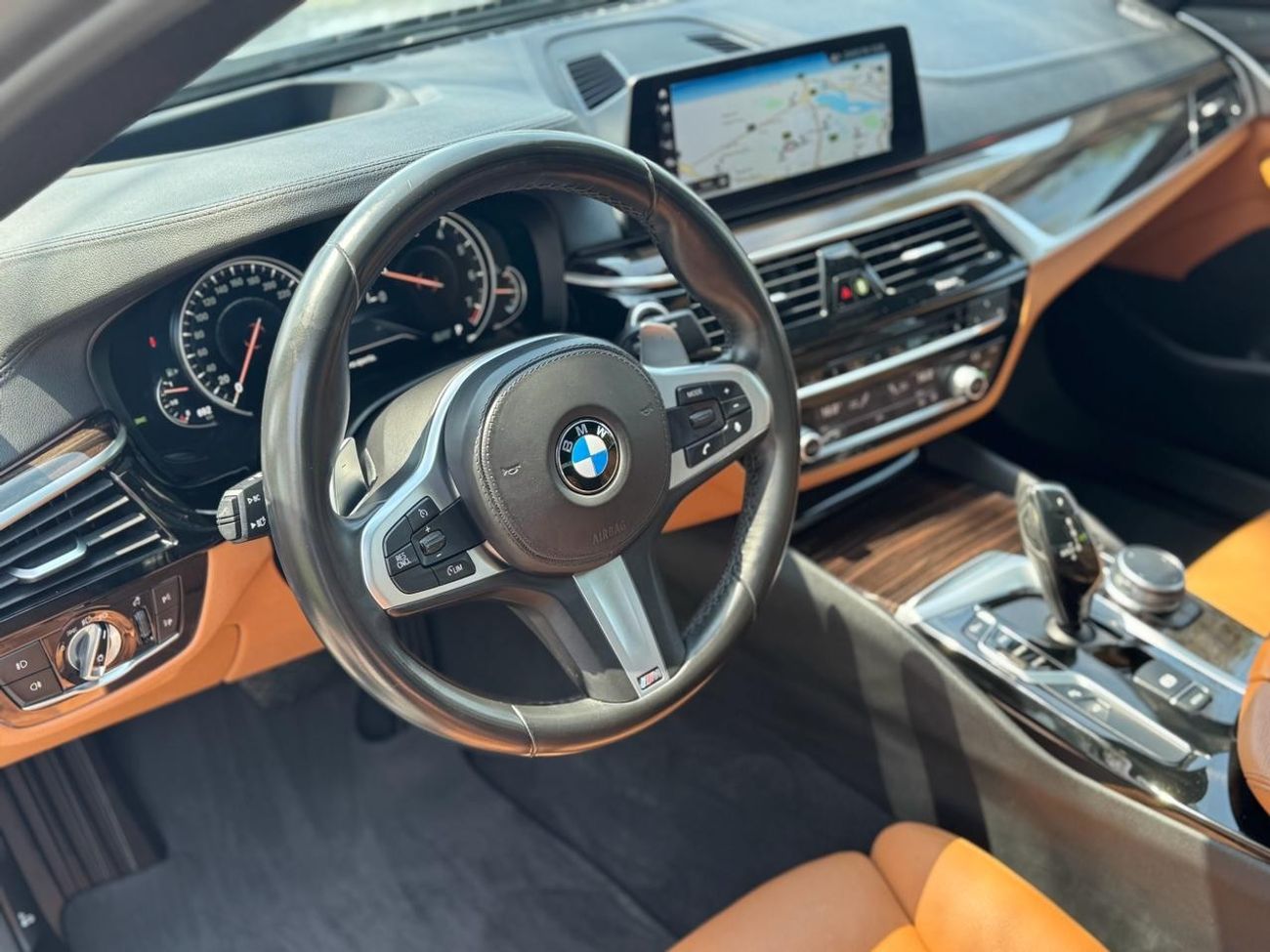 BMW 530i M Sport BMW 530I SPORT LINE 2017 M KIT GCC FULL SERVICE HISTORY-2 KEY