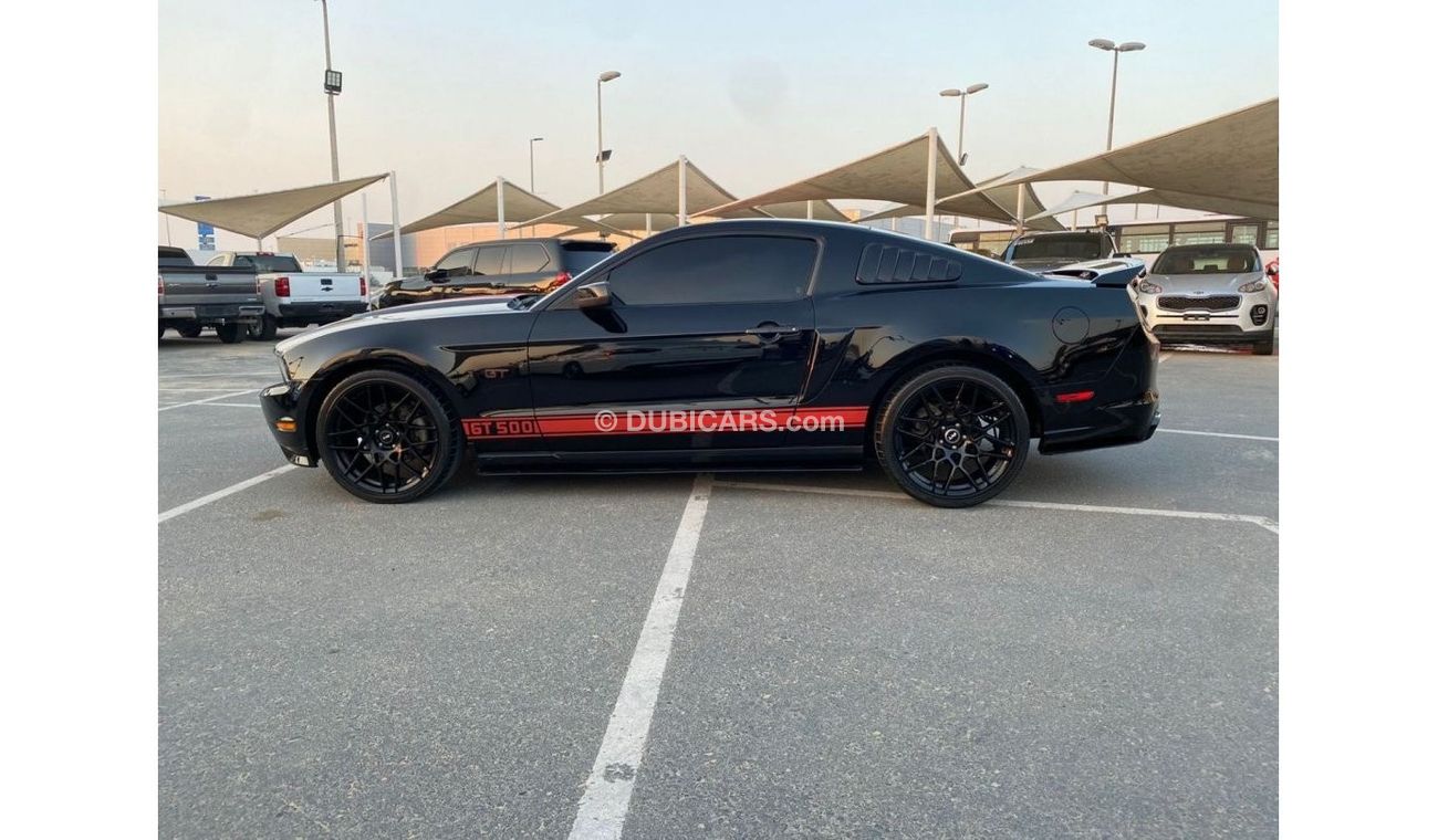 Ford Mustang Ford Mustang 8 cylinder 2010 perfect condition