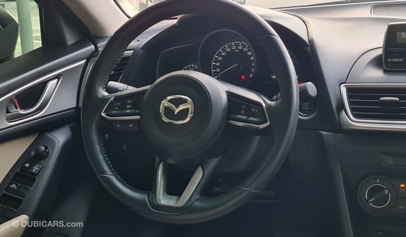 Mazda 3 S Hatchback 2018 Agency Warranty Full Service History GCC