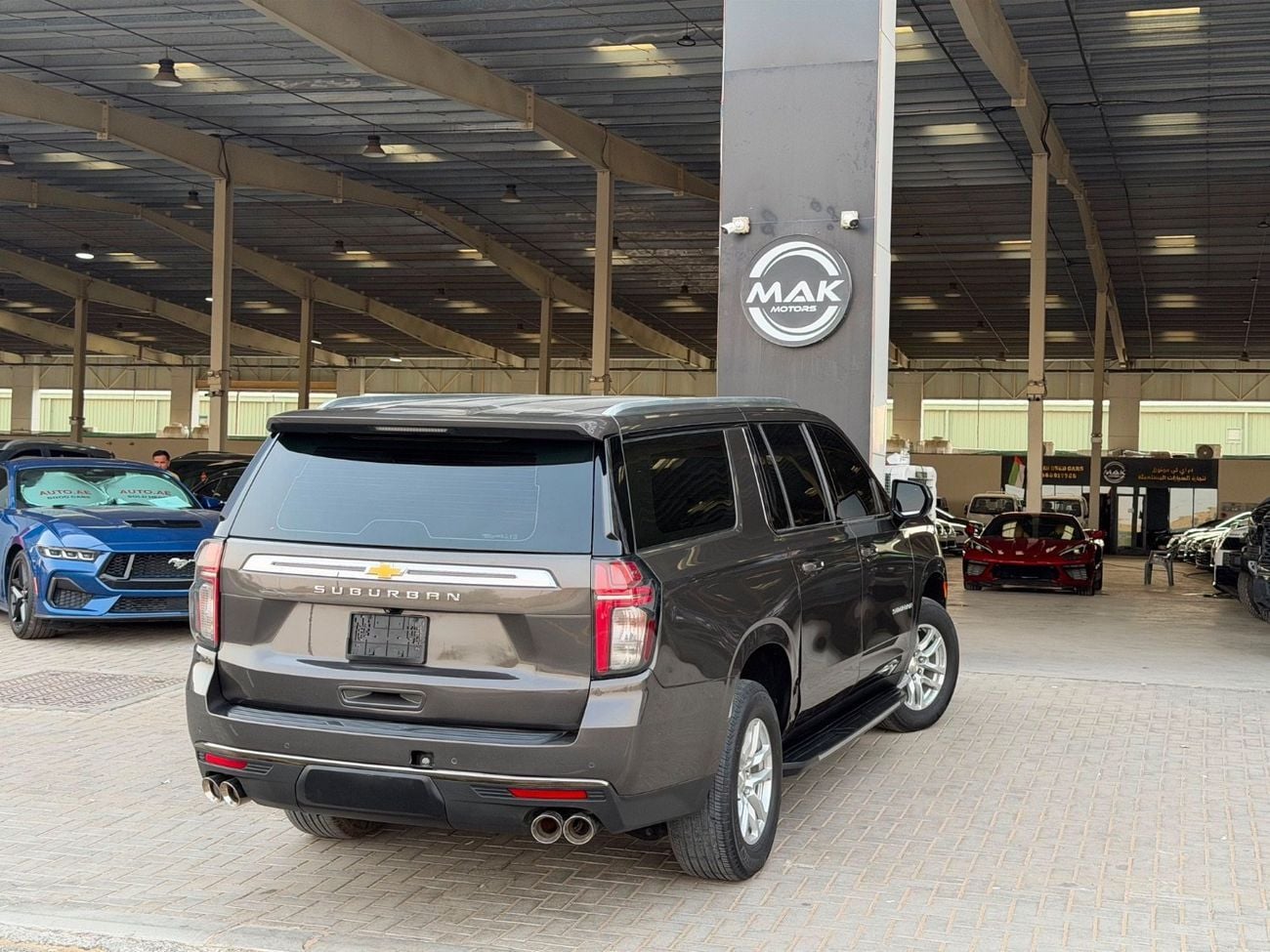 Chevrolet Suburban LS GCC FULL SERVICE HISTORY /V8 5.3L / 8 SEATERS/NEW SHAPE / Radar/ Blind Spots/ LINE ASSIST