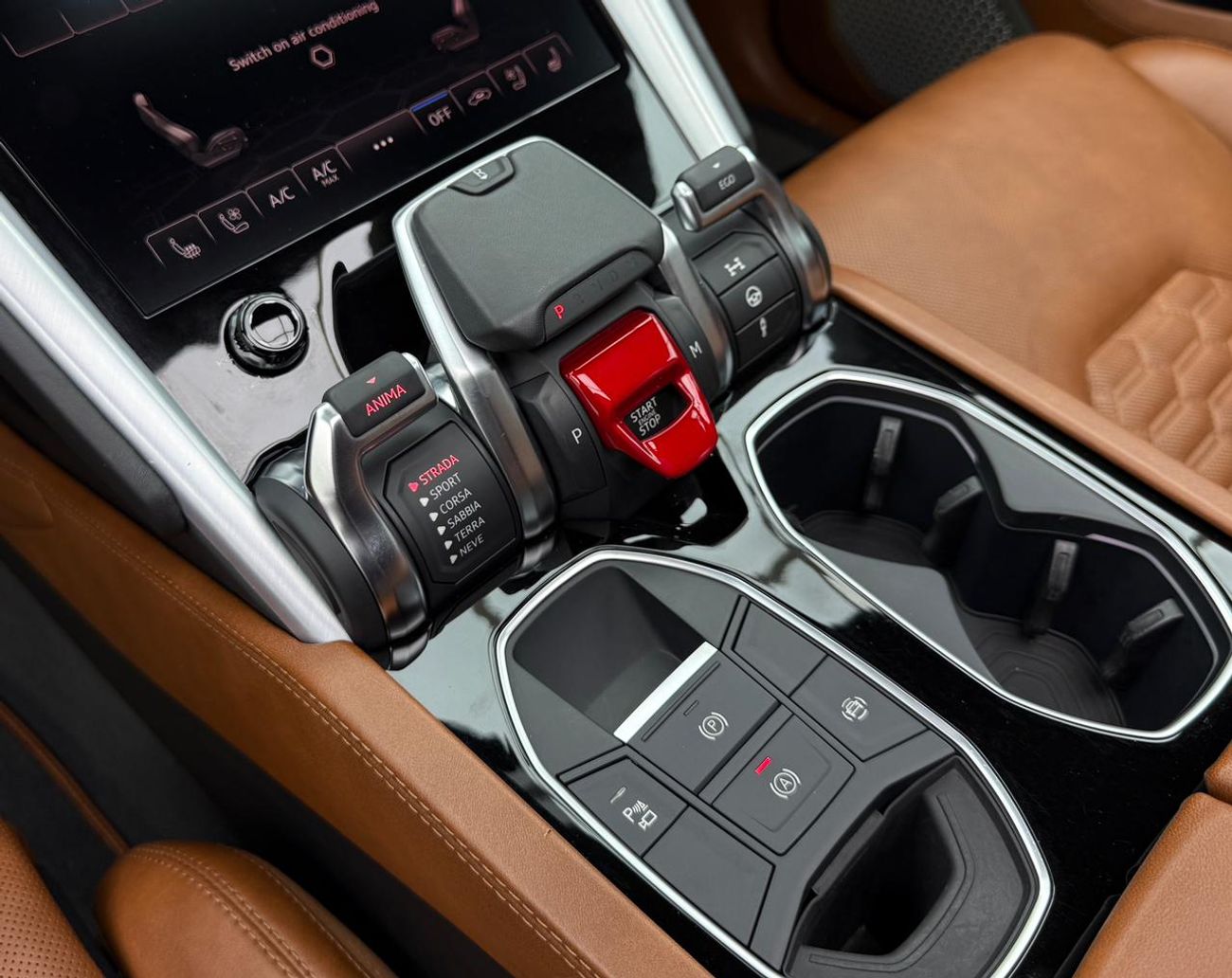 Lamborghini Urus STD 4.0T V8 2019 Lamborghini Urus, Warranty, Full Lamborghini Service History, Low Km, Fully Loaded,