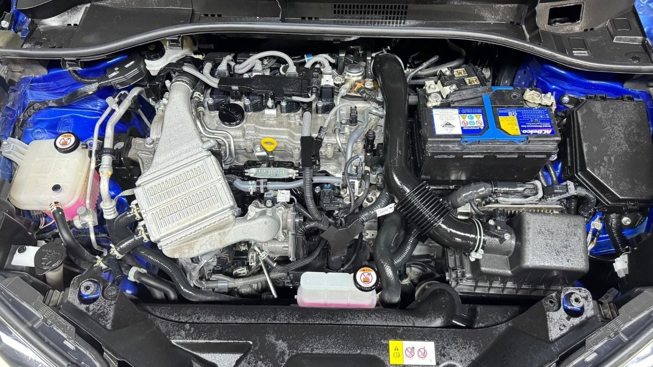 تويوتا CHR 2022 HYBRID 1.8CC PUSH START **360 CAMERA** | ALLOY RIMS | DIGITAL AC I LEATHER INTERIOR