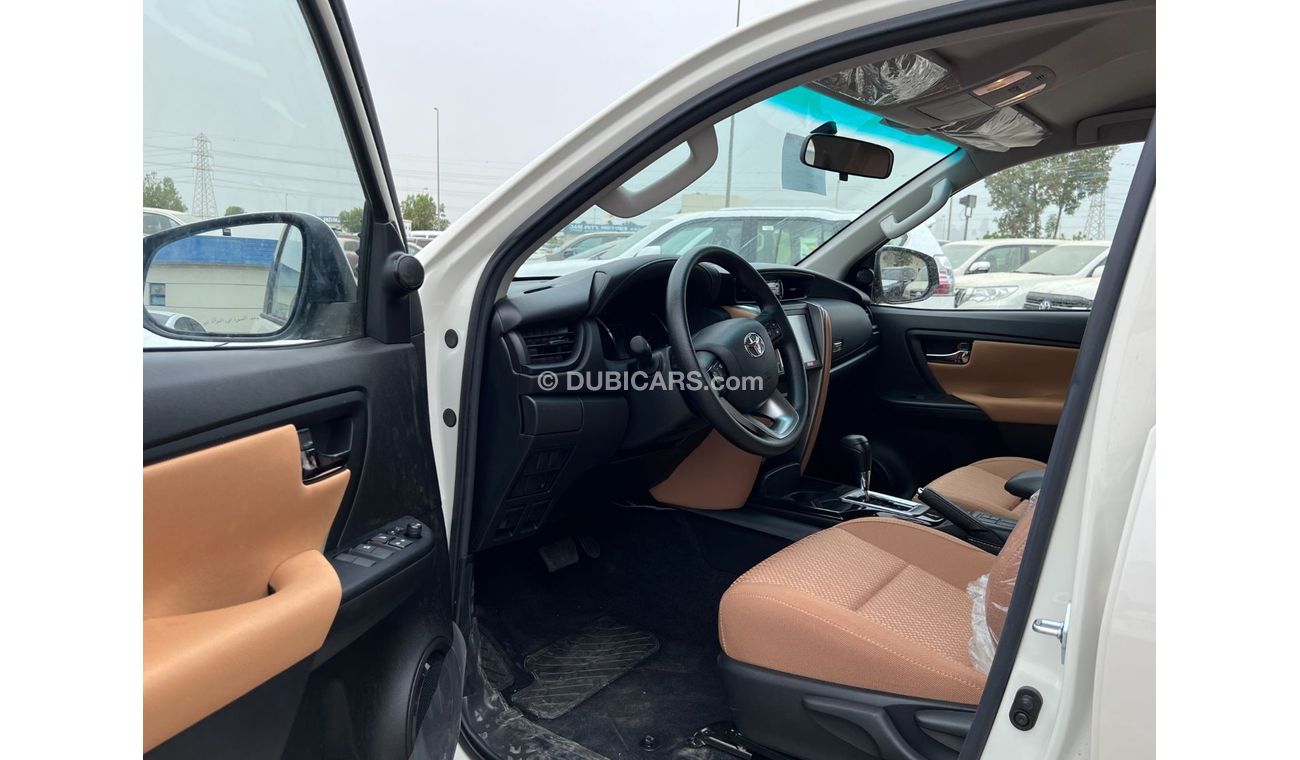 Toyota Fortuner TOYAOTA FORYUNER 2.7 L 4X4 WHITE EXR 2022