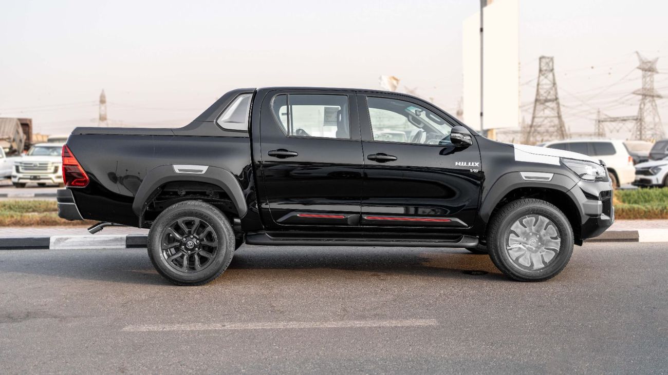 تويوتا هيلوكس 2026 Toyota Hilux Adventure 4.0L AT Petrol (Black-Black)