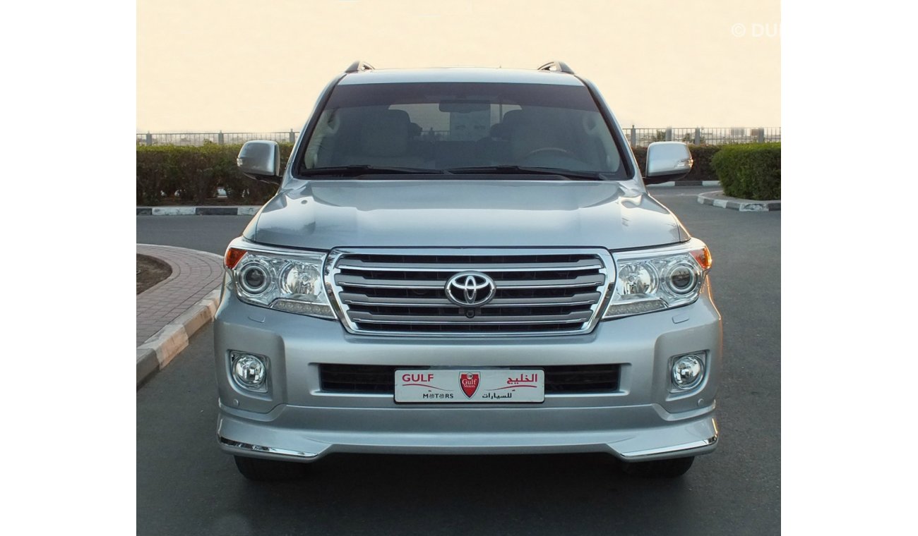 Toyota Land Cruiser VXR 5.7L V8