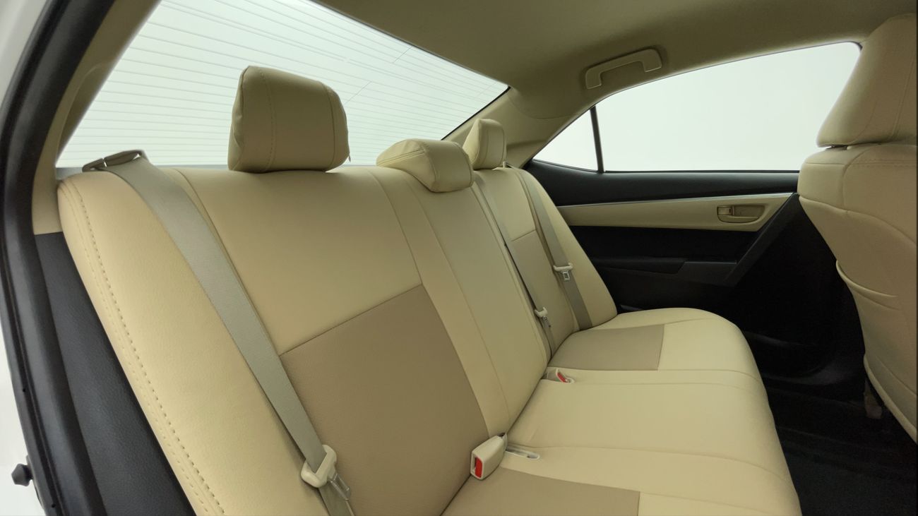 تويوتا كورولا SE 2 | بدون دفعة مقدمة | اختبار قيادة مجاني للمنزل