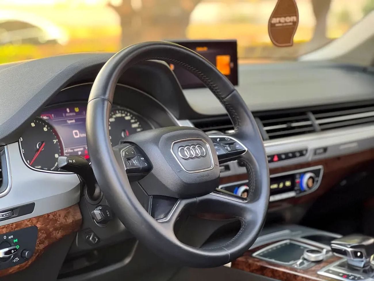 Audi Q7 45 TFSI GCC Specs in Excellent Condition