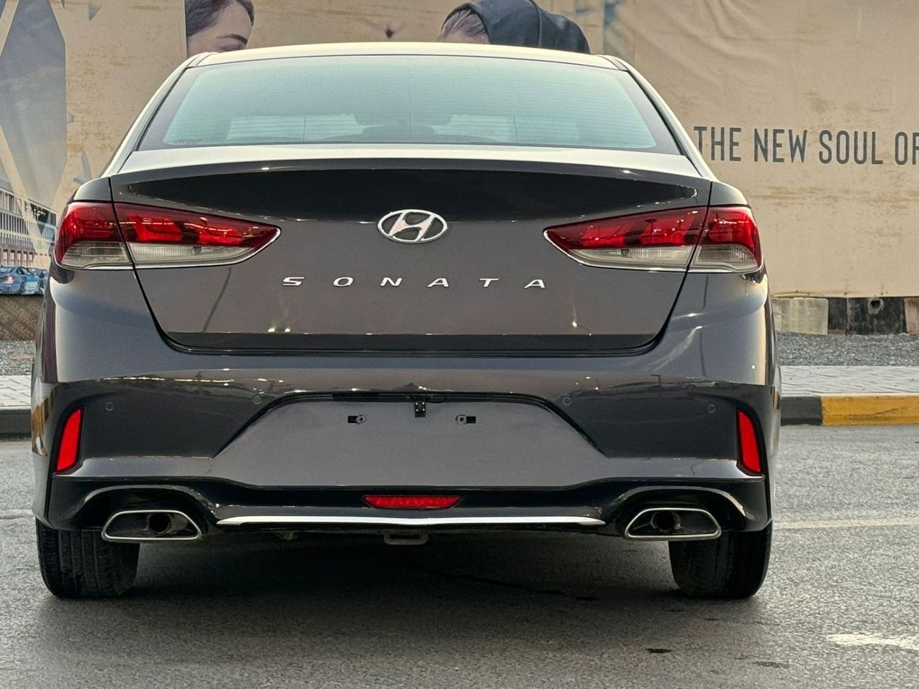 هيونداي سوناتا GL 2.4L In excellent condition and requires no expenses