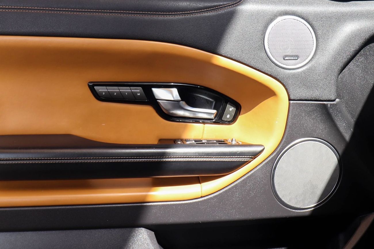 لاند روفر رانج روفر إيفوك P200 R-Dynamic HSE 2.0L