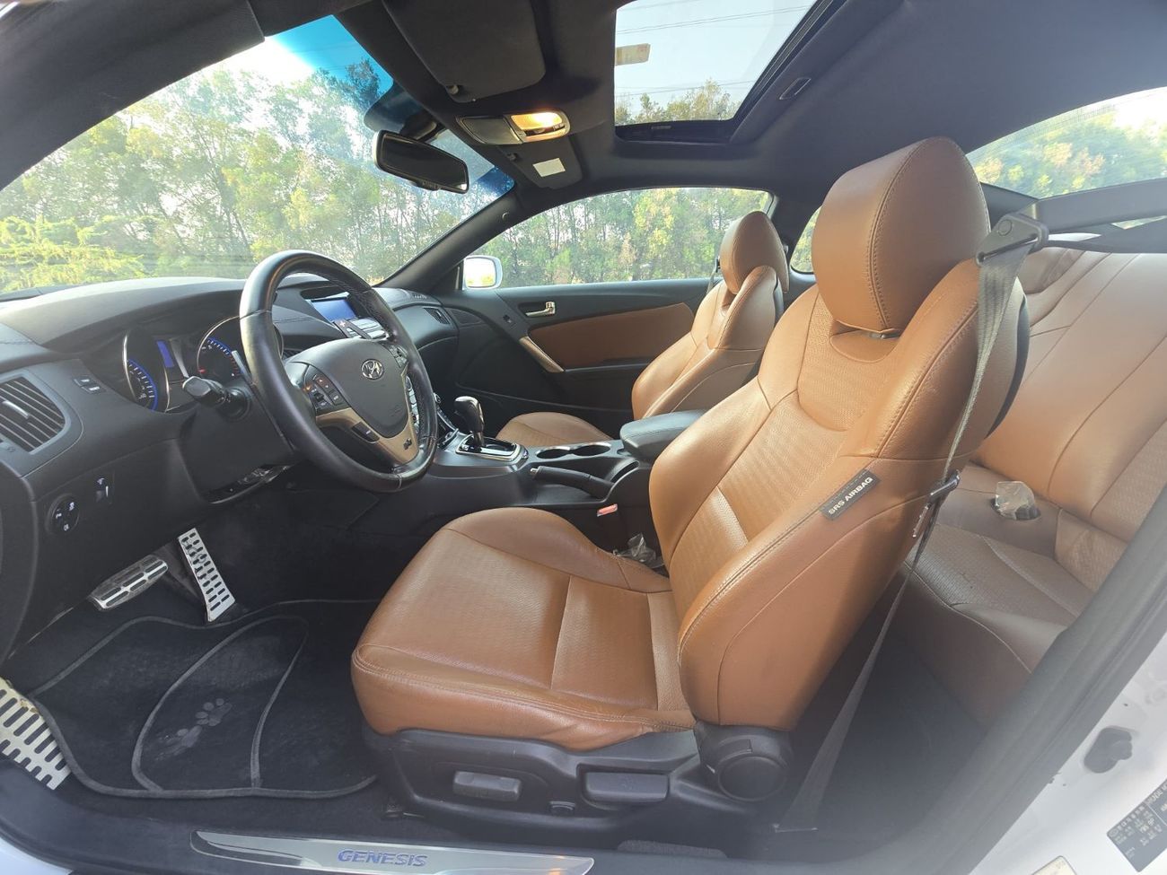 Hyundai Genesis HYUNDAI GENESIS V4 TURBO 2016 KOREAN FULL OPITION // PERFECT CONDITION