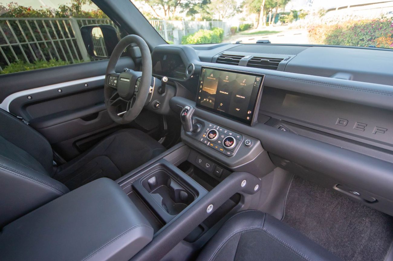 Land Rover Defender 110 X P525 5.0L