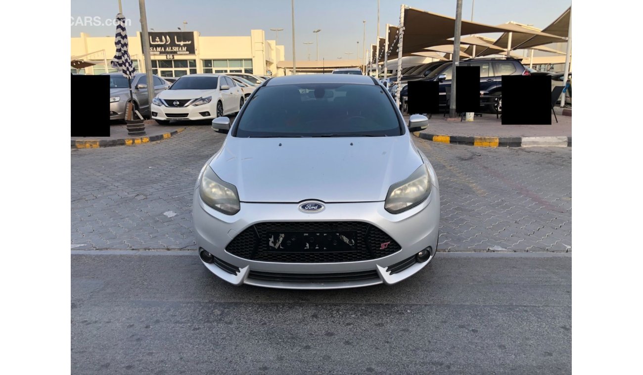 Ford Focus ST GCC