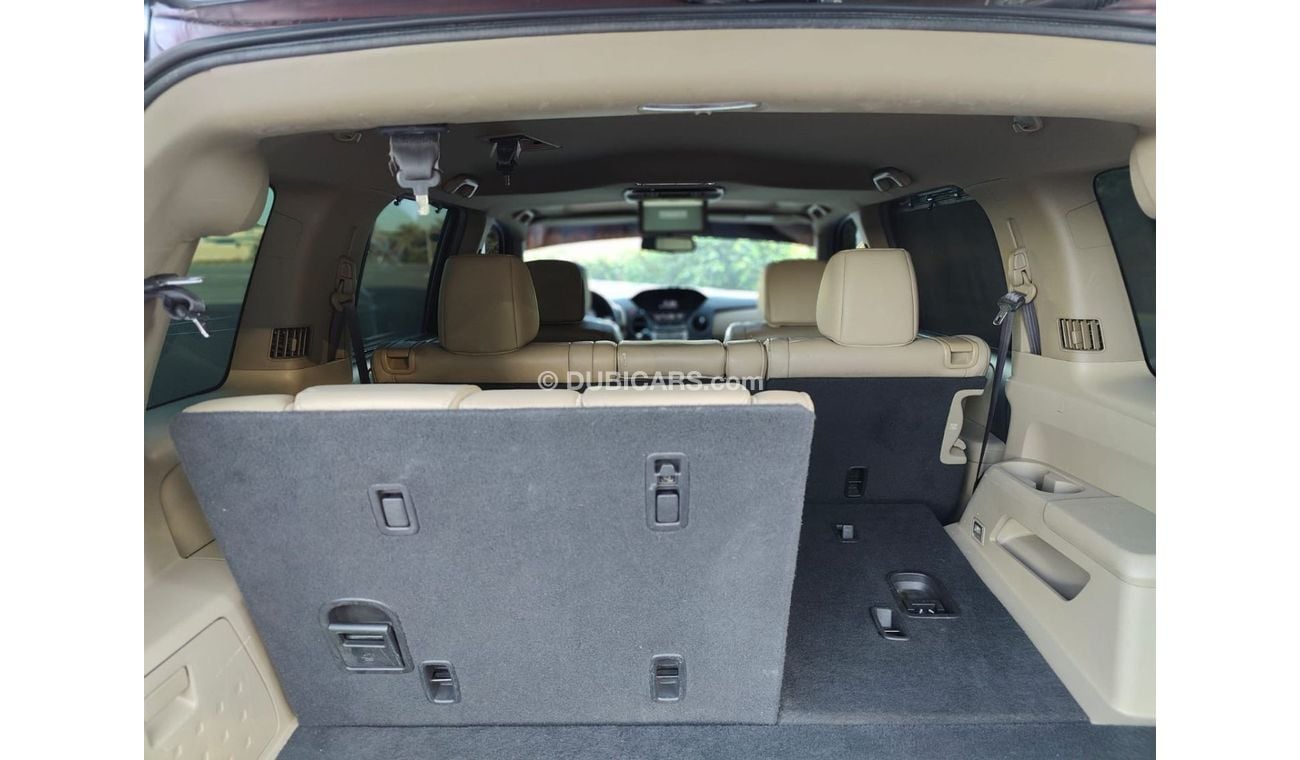 Honda Pilot HONDA PILOT TOURING 2012 GCC PERFECT CONDITION - ACCIDENT FREE