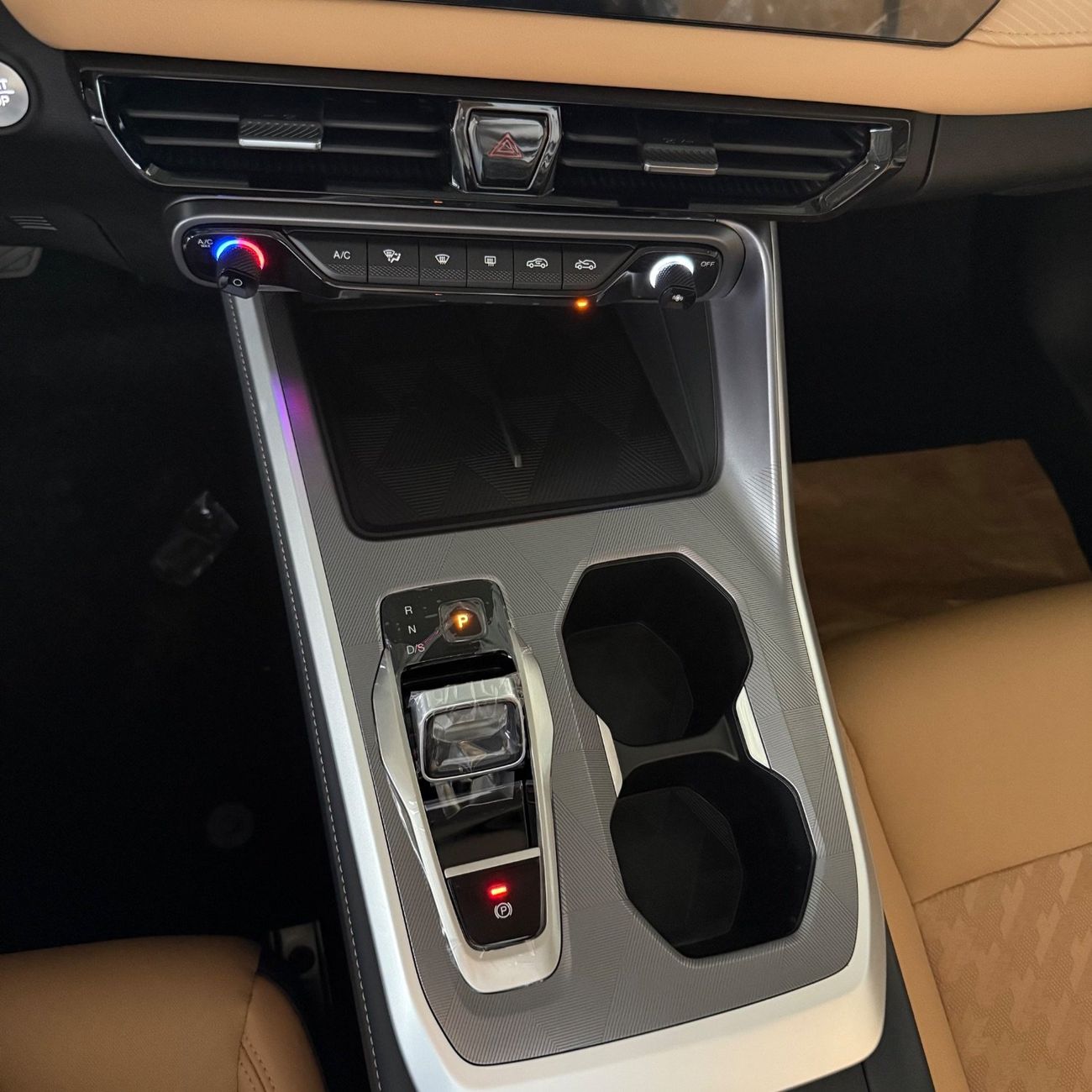 جي إي سي GS3 خليجي جديد