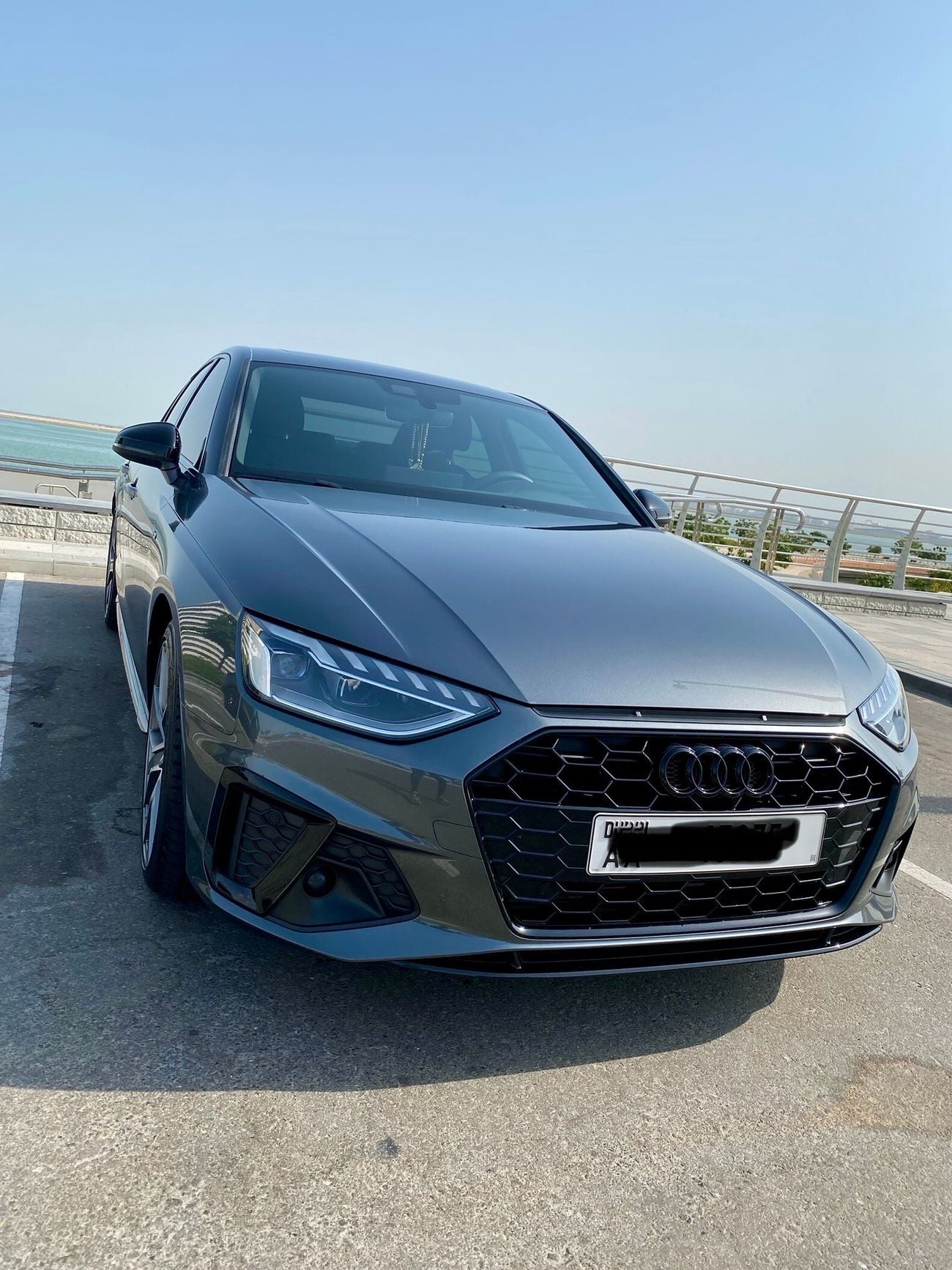 أودي A4 35 TFSI Progress Black