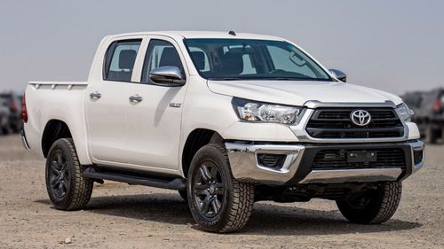 تويوتا هيلوكس GLX MID OPTION PETROL 2.7 AT